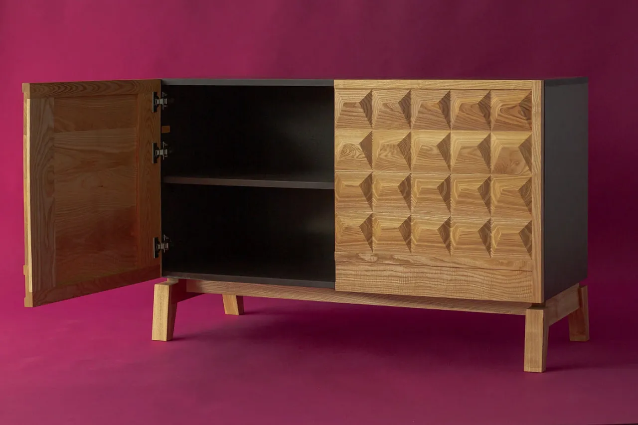 «The Wall» Dresser — 4