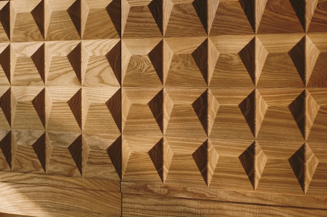 «The Wall» Dresser — 6