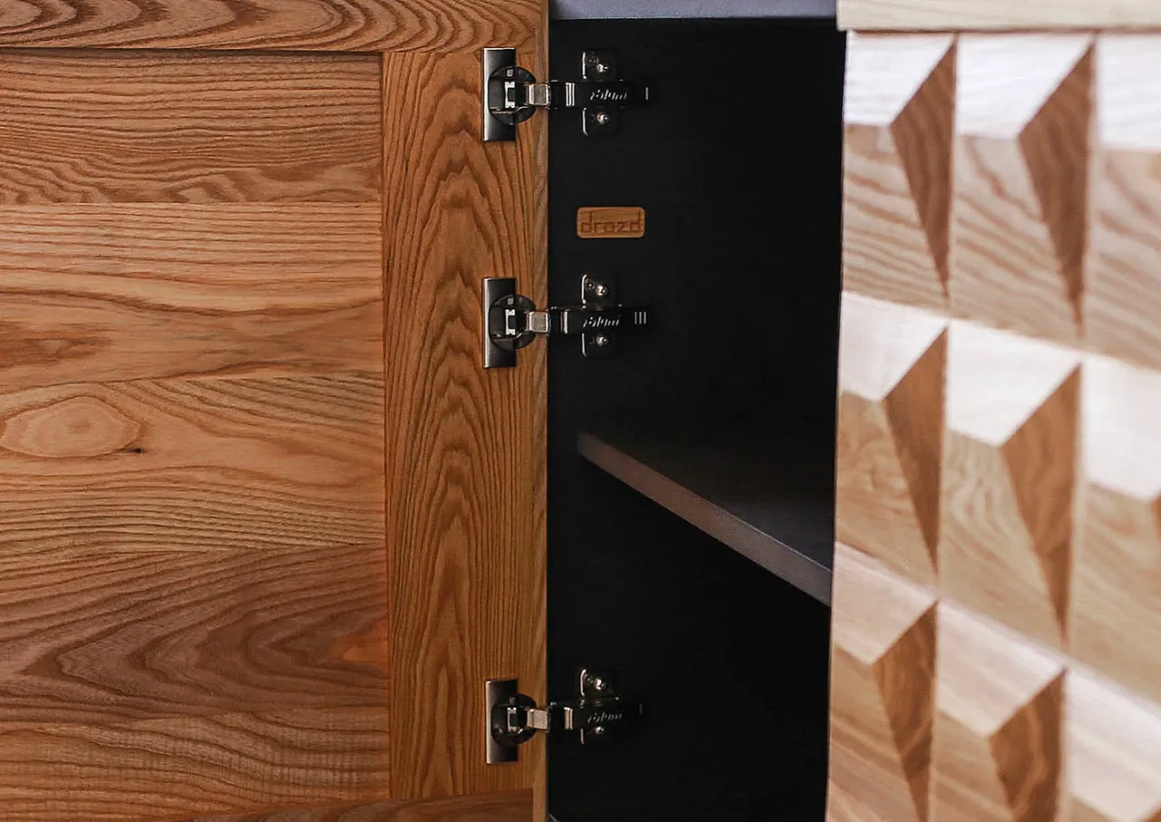 «The Wall» Dresser — 8